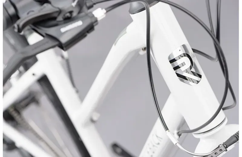 2021 Ridgeback Motion Open Frame Hybrid Bike in White-4