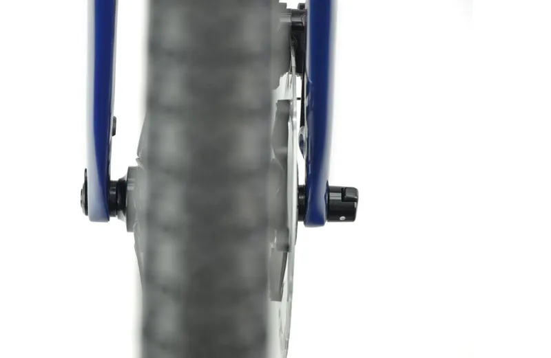 Genesis Croix De Fer 50 in Bludacris-8