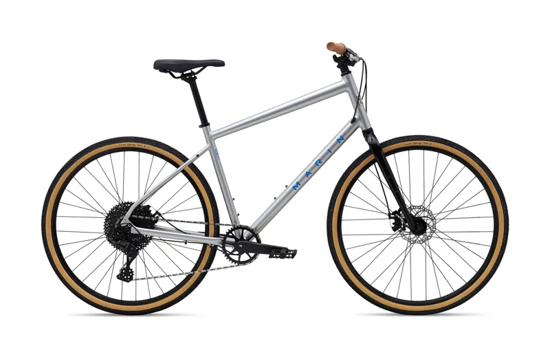 2022 Marin Kentfield 2 Alloy Hybrid in Silver