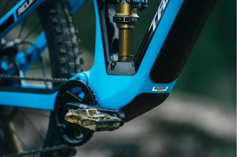 Transition Relay PNW Carbon XO AXS Electric Mountain Bike in Tr Blue-3